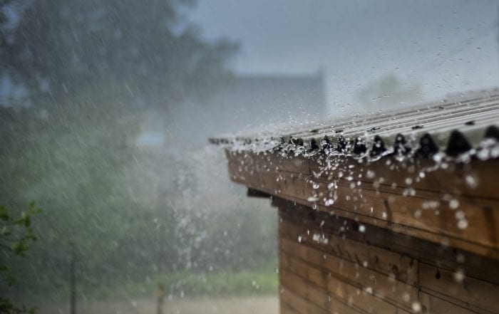 dakadvies Stormschade aan uw dak of een lekkage door de storm, laat Haagsche Dakwerken dit vakkundig repareren